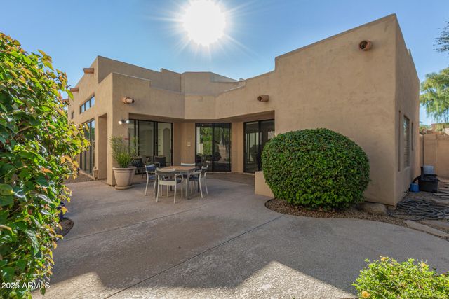 8338 E JOSHUA TREE Lane, Scottsdale, AZ 85250