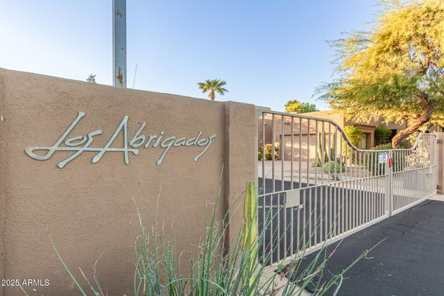 8338 E JOSHUA TREE Lane, Scottsdale, AZ 85250