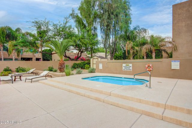 8338 E JOSHUA TREE Lane, Scottsdale, AZ 85250