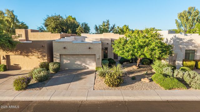 8338 E JOSHUA TREE Lane, Scottsdale, AZ 85250