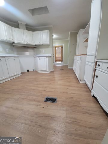 3241 Crest Highway, Thomaston, GA 30286