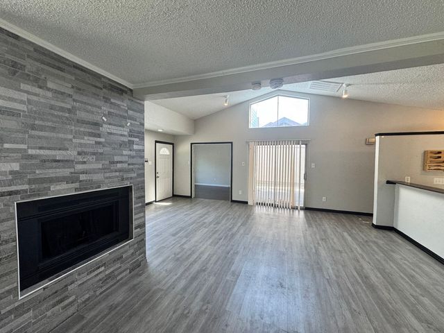 5518 Portsmouth Drive, Arlington, TX 76018