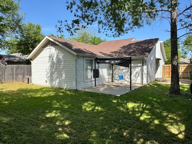 5518 Portsmouth Drive, Arlington, TX 76018