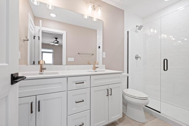 100 W 14th Street, B, Newport, KY 41071