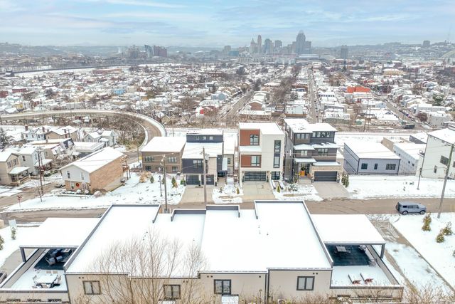 100 W 14th Street, B, Newport, KY 41071