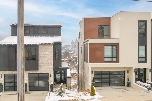 100 W 14th Street, B, Newport, KY 41071