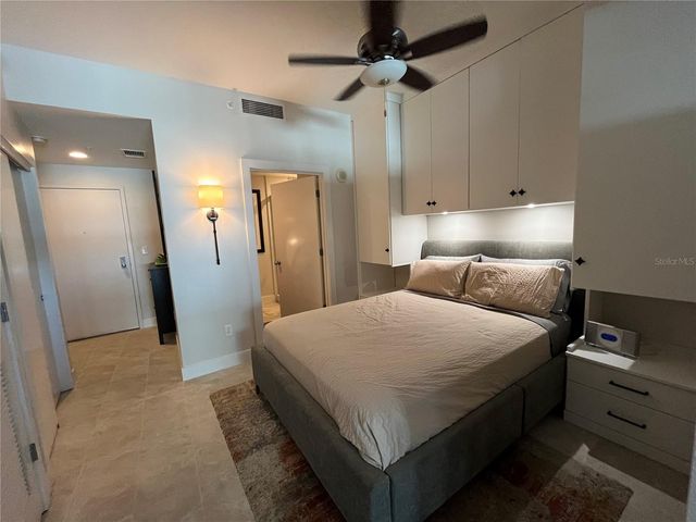 1120 E KENNEDY BOULEVARD 924, Tampa, FL 33602