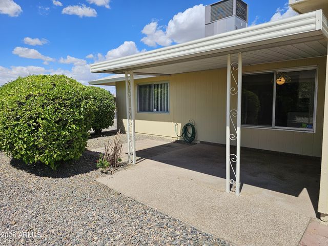 9859 W EMBERWOOD Drive, Sun City, AZ 85351