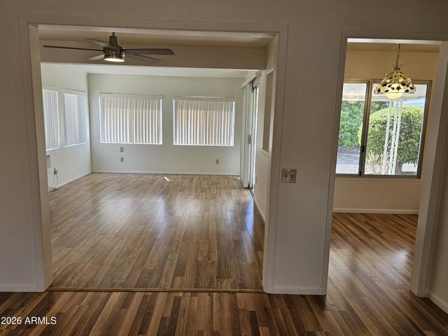 9859 W EMBERWOOD Drive, Sun City, AZ 85351