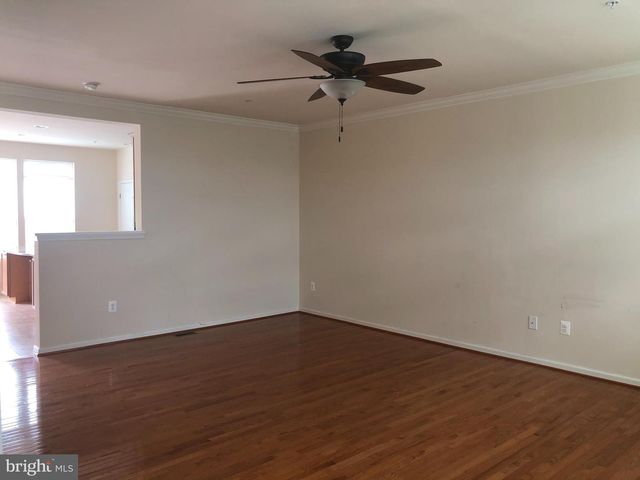 707 ADDISON RD S, Capitol Heights, MD 20743