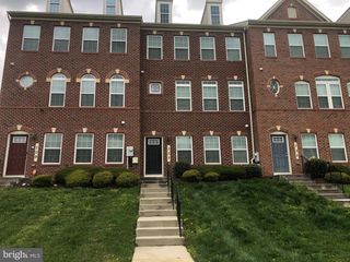 707 ADDISON RD S, Capitol Heights, MD 20743