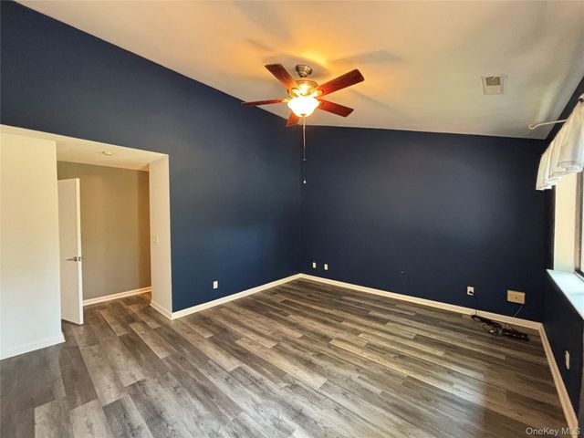 507 Scenic Lane, Poughkeepsie, NY 12603