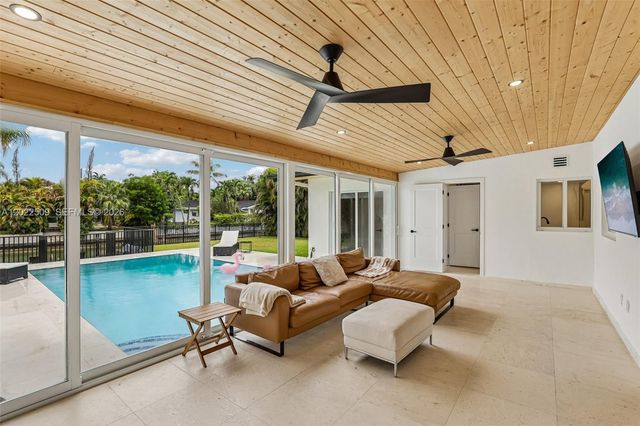5620 SW 63rd Ct, South Miami, FL 33143