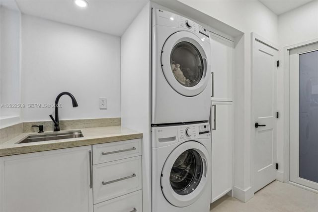 5620 SW 63rd Ct, South Miami, FL 33143