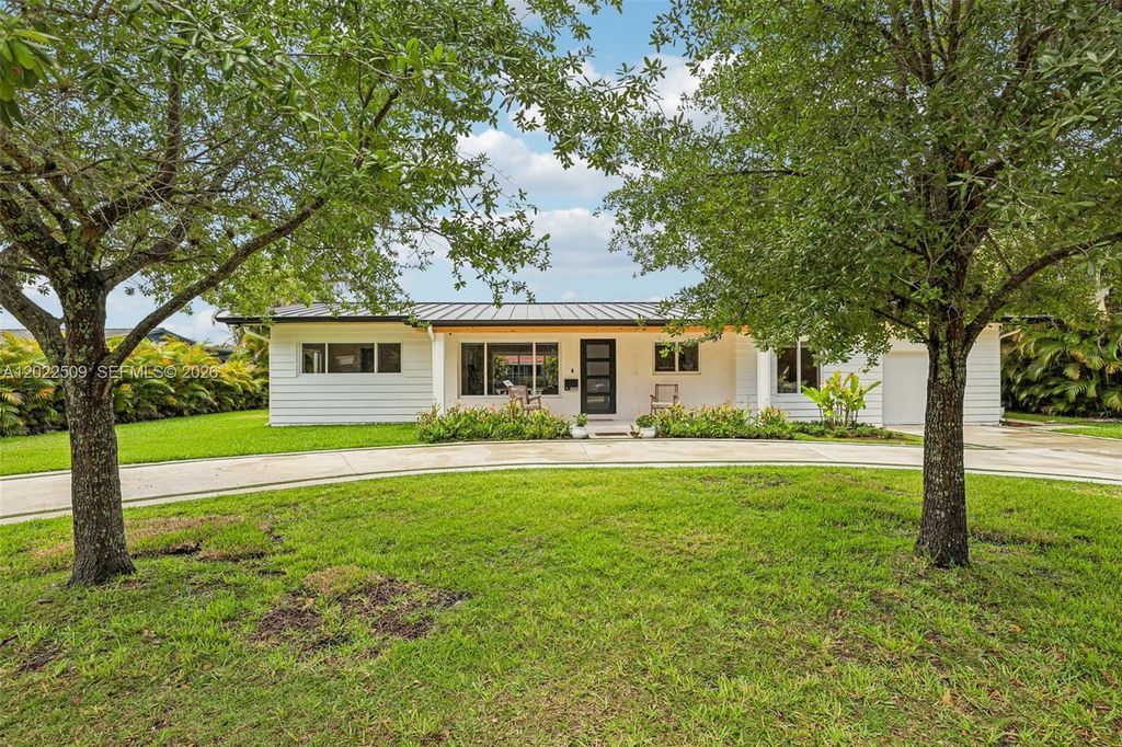 5620 SW 63rd Ct, South Miami, FL 33143