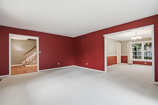 1708 OAK CLIFF PL, Columbia, MO 65203