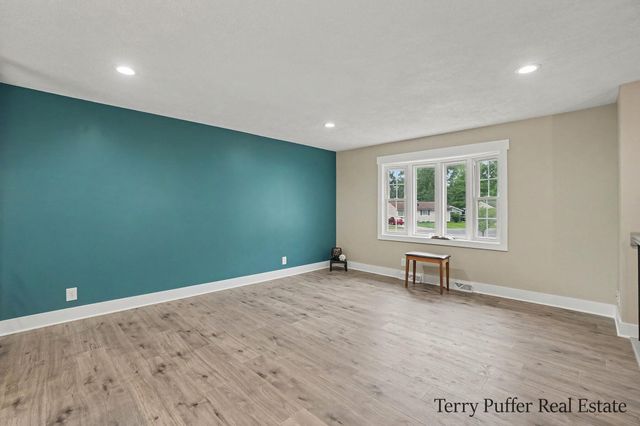 3942 Hall Road, Muskegon, MI 49442