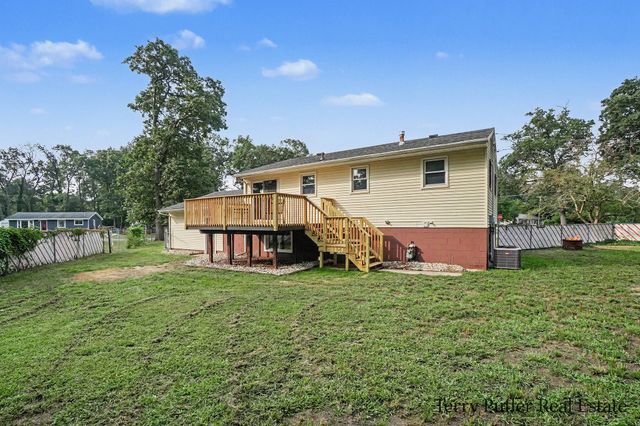 3942 Hall Road, Muskegon, MI 49442