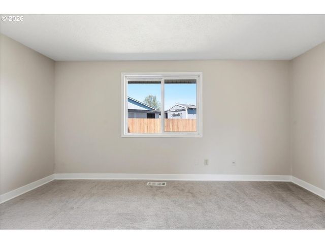 20865 Sw JAY St, Beaverton, OR 97003