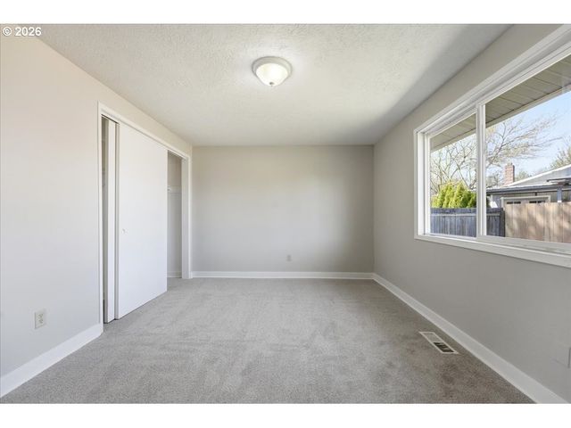 20865 Sw JAY St, Beaverton, OR 97003