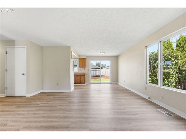 20865 Sw JAY St, Beaverton, OR 97003
