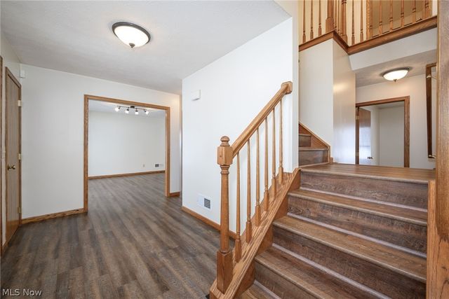 9737 Stanley Road, Garrettsville, OH 44231