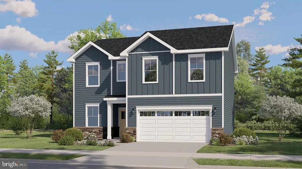 439 GRAVENSTEIN LN, Martinsburg, WV 25401