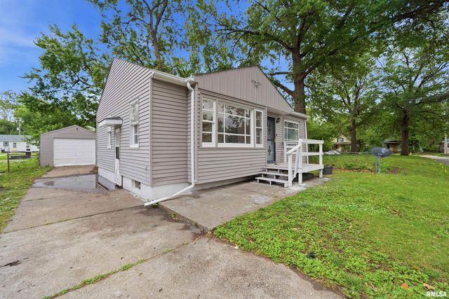 1830 S KNEER Avenue, Peoria, IL 61605