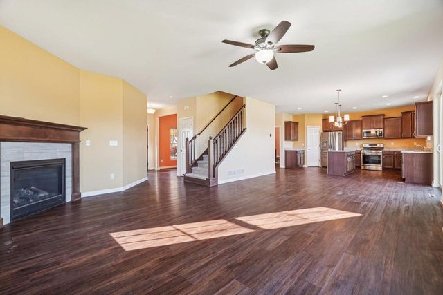 1405 Country Club LANE, Watertown, WI 53098