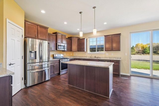 1405 Country Club LANE, Watertown, WI 53098