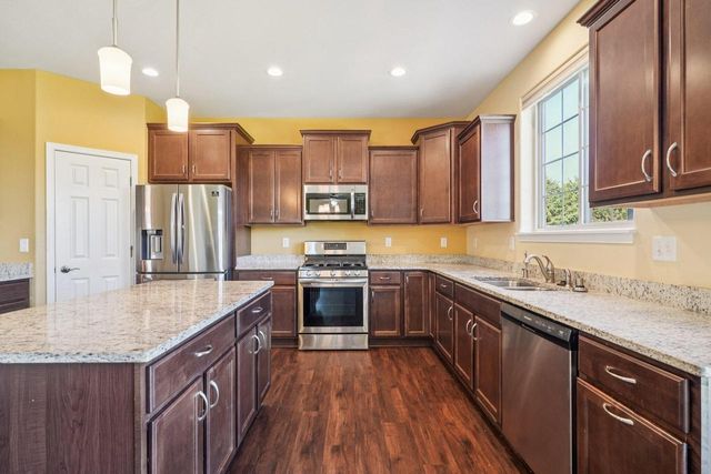 1405 Country Club LANE, Watertown, WI 53098