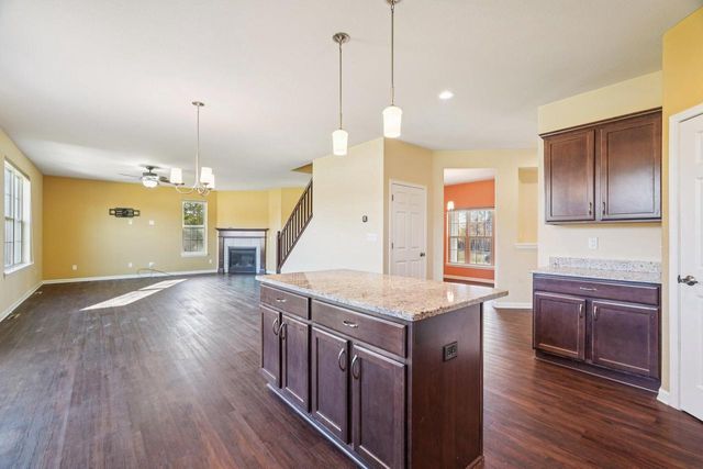 1405 Country Club LANE, Watertown, WI 53098