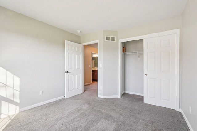 1405 Country Club LANE, Watertown, WI 53098