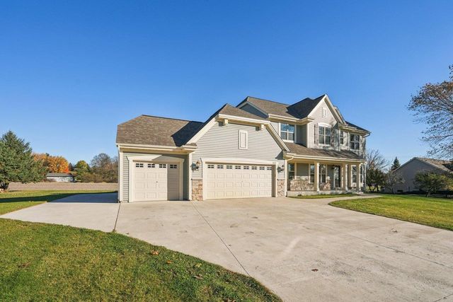 1405 Country Club LANE, Watertown, WI 53098