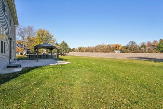 1405 Country Club LANE, Watertown, WI 53098