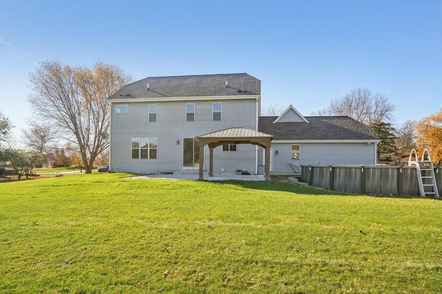 1405 Country Club LANE, Watertown, WI 53098
