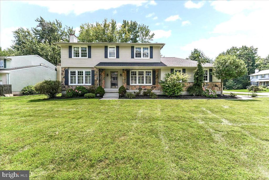 1 SUNNYBRAE CT, Wilmington, DE 19810