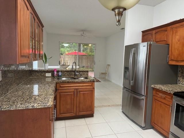 17110 NW 10th St, Pembroke Pines, FL 33028