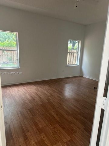 17110 NW 10th St, Pembroke Pines, FL 33028