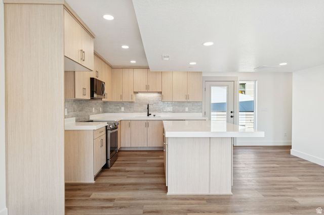 252 N MAIN ST, Bountiful, UT 84010