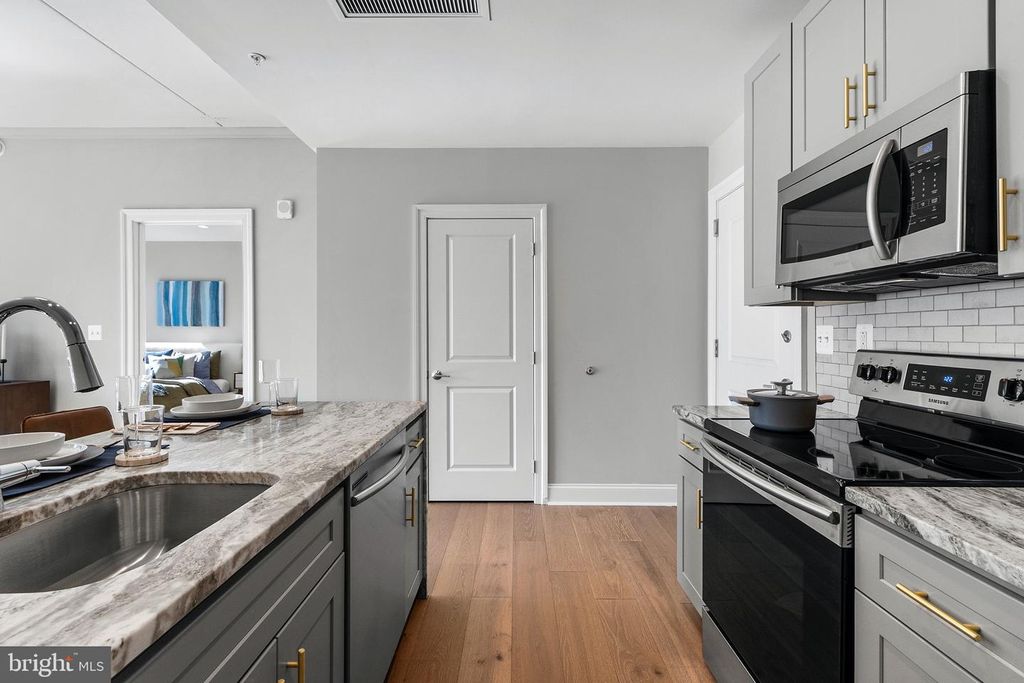 58 N 23RD STREET # 1309, Philadelphia, PA 19103