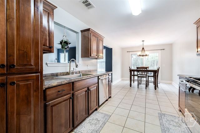 40 Abigail Circle, Ellabell, GA 31308