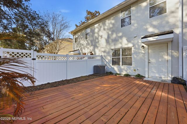 415 SOUTHERN BRANCH Lane, Jacksonville, FL 32259