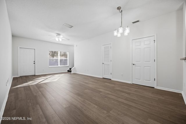 415 SOUTHERN BRANCH Lane, Jacksonville, FL 32259