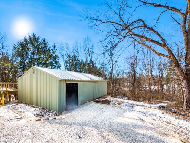 7252 Africa Road, Galena, OH 43021