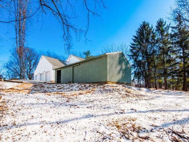 7252 Africa Road, Galena, OH 43021