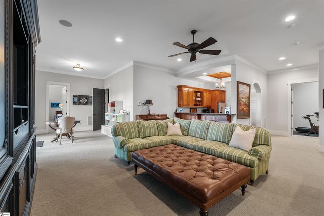 341 Riverside Drive, Greenville, SC 29605