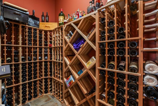 341 Riverside Drive, Greenville, SC 29605