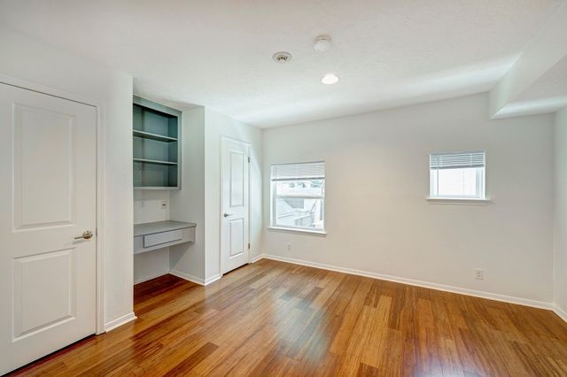 1020 Heights Boulevard, Houston, TX 77008
