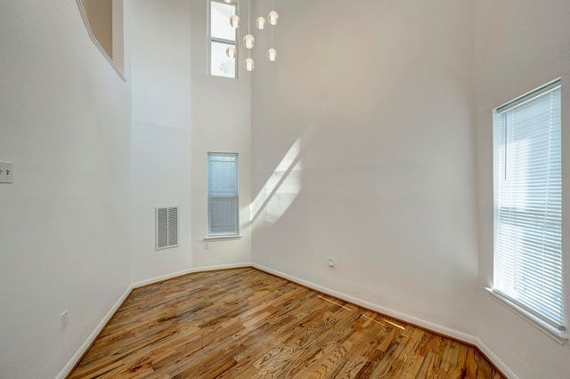 1020 Heights Boulevard, Houston, TX 77008